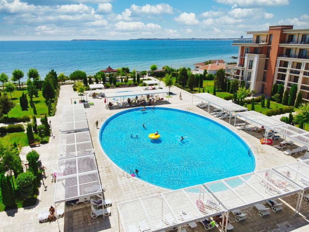 Prestige Fort Beach - Premium Apartments Szveti Vlasz Kültér fotó